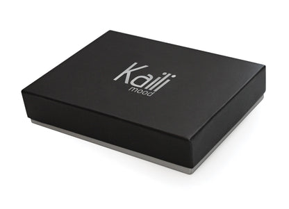 K0040AB | Flap pouch Made in Italy in genuine full-grain leather, dollar grain - Black color - Dimensions: 13 x 8 x 0.5 cm - Packaging: Rigid bottom/lid gift box-3